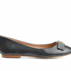 Women's Journee Collection Kim Flats