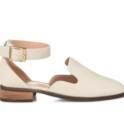 Women's Journee Collection Loreta Flats