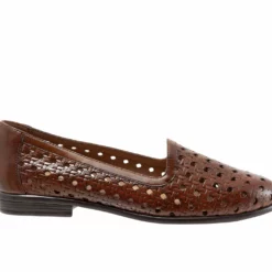 Women's Trotters Liz Open Weave Flats