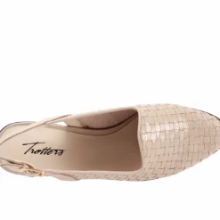 Women's Trotters Lena Flats -Shoe Sales Shop 113766 233926 6