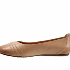 Women's Softwalk Safi Flats -Shoe Sales Shop 122117 294773 3