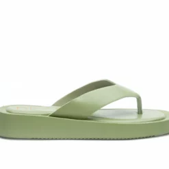 Women's Beach By Matisse Sandcastle Flip-Flops