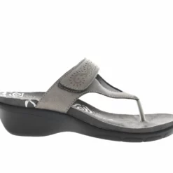Women's Propet Wynzie Wedge Flip-Flops