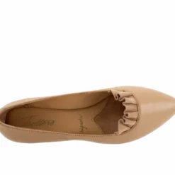 Women's Trotters Elsie Flats -Shoe Sales Shop 158002 344858 6