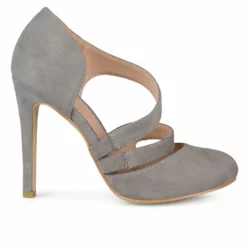 Women's Journee Collection Zeera Pumps