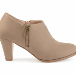 Women's Journee Collection Sanzi Heeled Booties