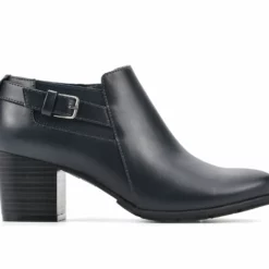 Women's White Mountain Noah Heeled Ankle Booties