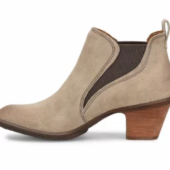 Women's Comfortiva Bailey Heeled Booties -Shoe Sales Shop 147994 318200 3